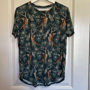 Lates by Kate Spring Tiger Short Sleeve Pajama Top ONLY